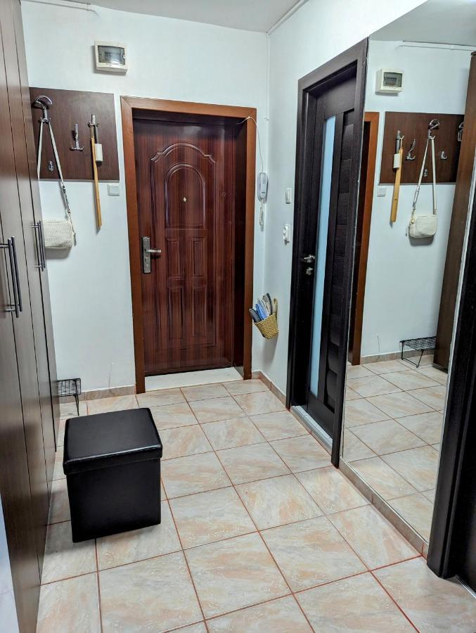 Sebastian Studio Apartment Бухарест Экстерьер фото